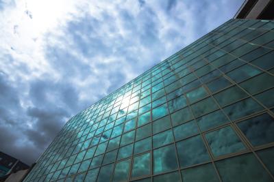 Low-E Glass Structure, Types, and Technical Specifications (U-value, SHGC, Sound Insulation, Reflectivity)