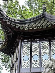 The fascinating history of Ming tiles  (明瓦窗)  Ancient craftsmanship and architectural beauty