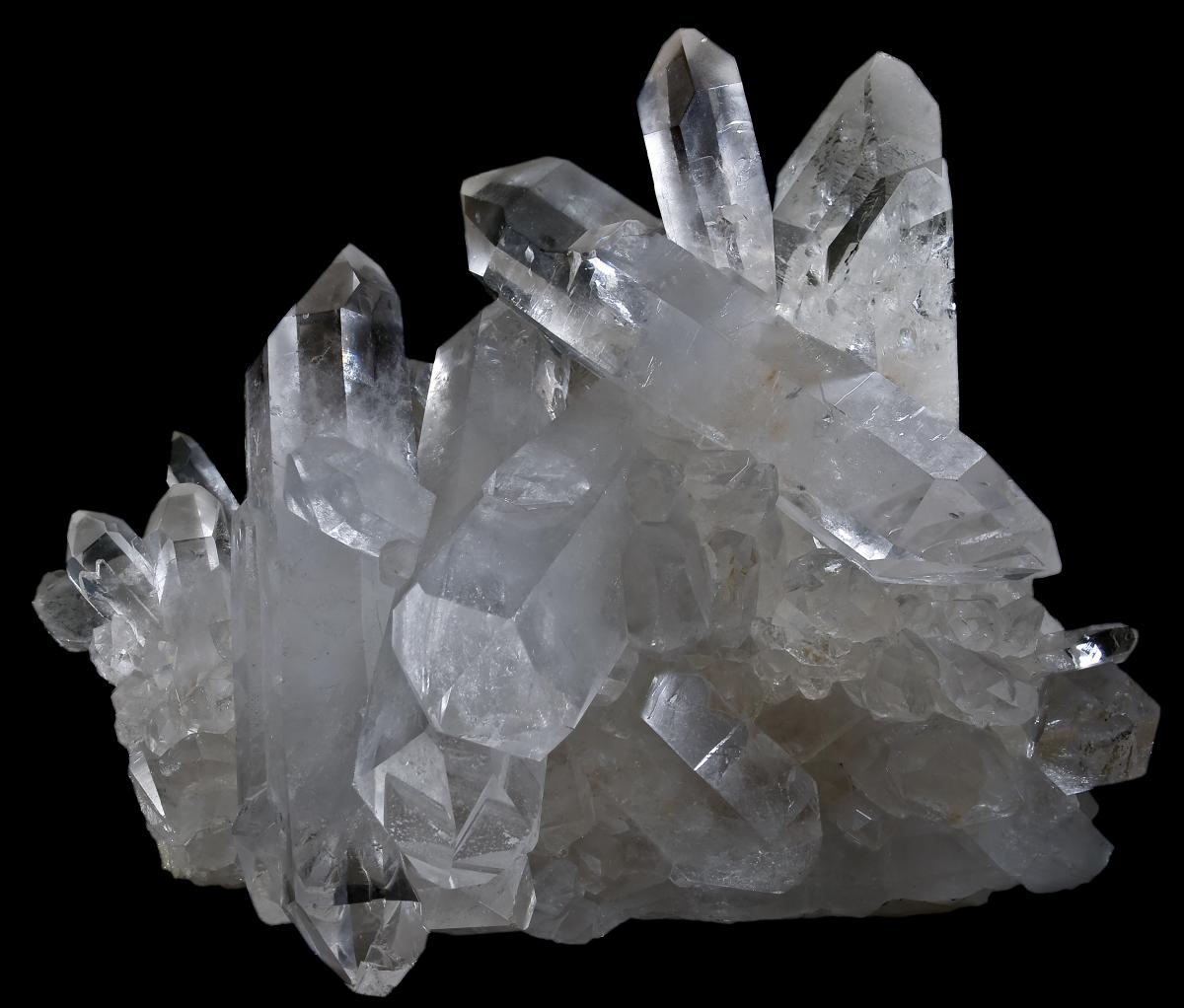 Phân Biệt Quartz Tự Nhiên và Quartzite – Không Còn Nhầm Lẫn