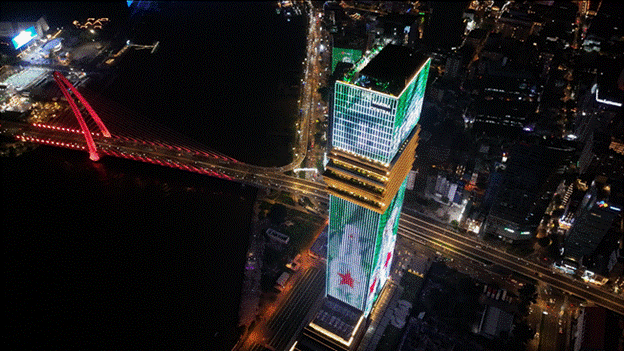 Choáng ngợp với hệ thống đèn LED mặt dựng của Saigon Marina IFC 5 điều “WOW” bạn chưa biết?