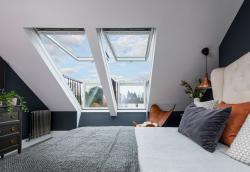 Cửa sổ mái ban công, cửa sổ mái lấy sáng Skylight Windows